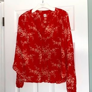 GAP Floral Print button down blouse